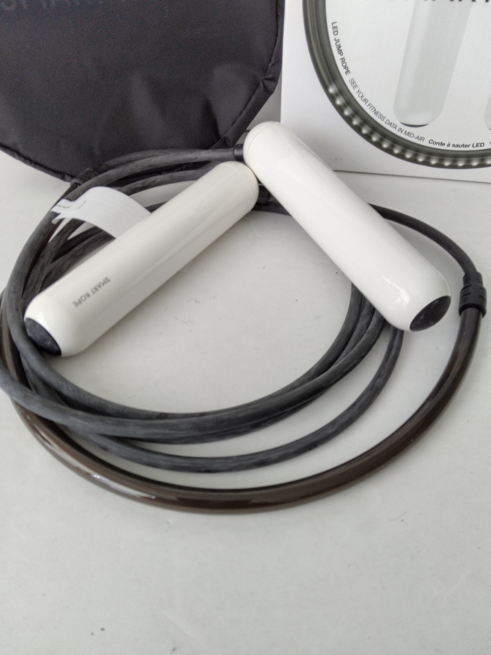 TANGRAM Smart Rope Jump Rope - White Handles - Picture 3 of 8